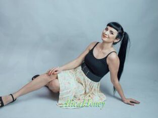 AlicaHoney