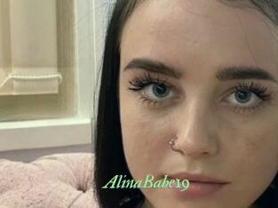AlinaBabe19