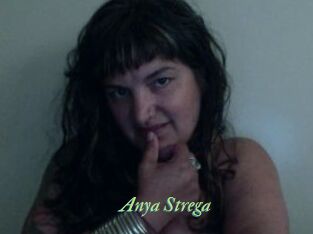 Anya_Strega