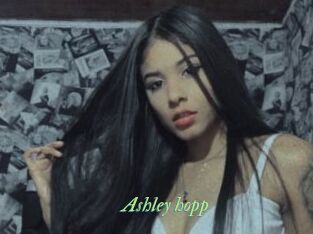 Ashley_hopp