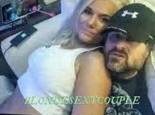 BLONDESEXYCOUPLE