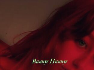 Bunnye_Hunnye