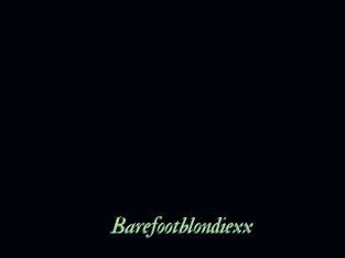 Barefootblondiexx