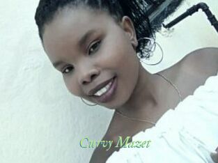 Curvy_Mazet
