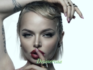 Divineevaa