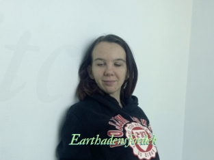 Earthadensfordek