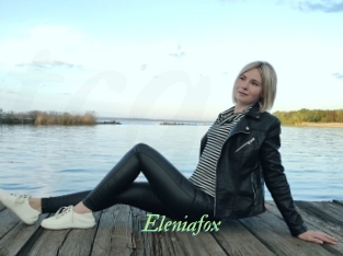 Eleniafox
