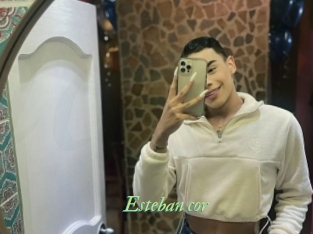 Esteban_cor