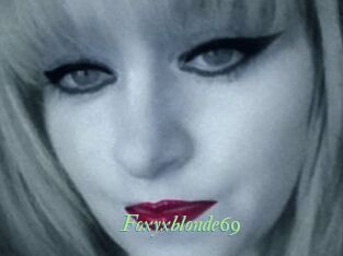 Foxyxblonde69