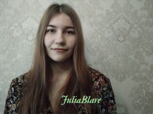JuliaBlare