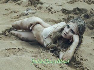 JulikaJuicyBlond