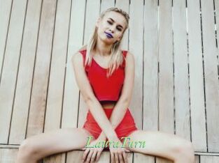 LauraTurn