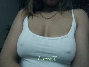 LauraX