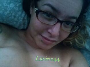 Licxies044