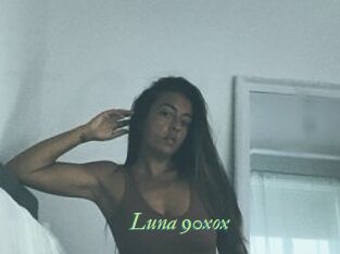 Luna_90xox