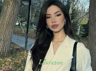 Laura200