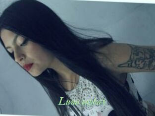 Luna_taylor1