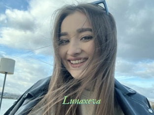 Lunaxeva