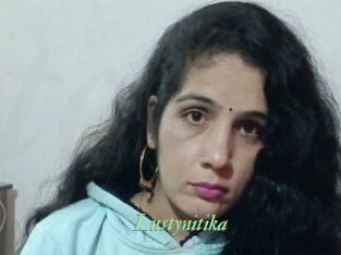 Lustynitika