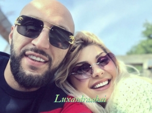 Luxandraakai