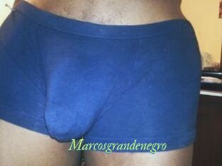 Marcos_grande_negro