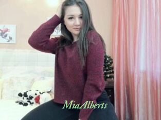 MiaAlberts