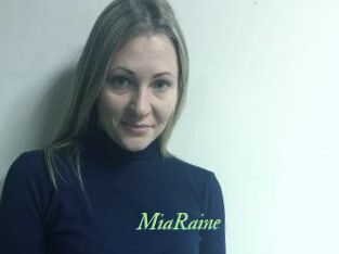 Mia_Raine