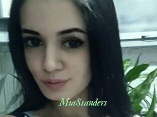 MiaSsanders