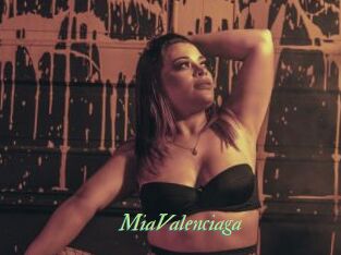 MiaValenciaga