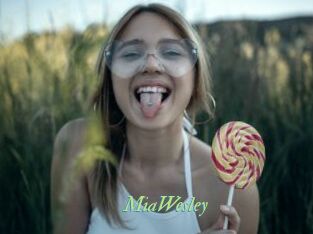 MiaWesley
