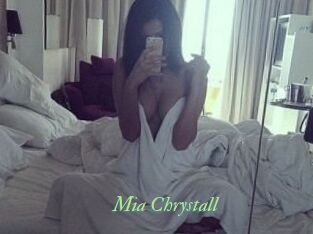 Mia_Chrystall