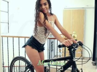 Mia_Colucci