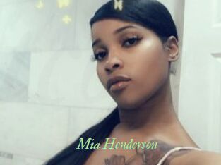 Mia_Henderson
