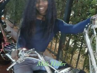 Milli_Holder