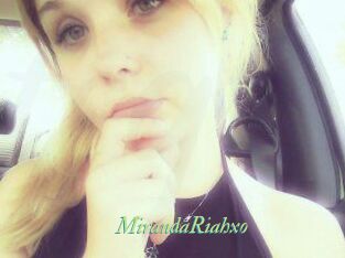 MirandaRiahxo