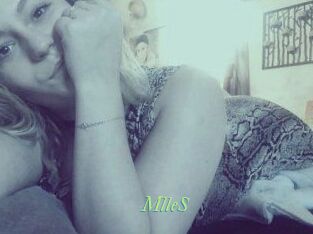 MlleS