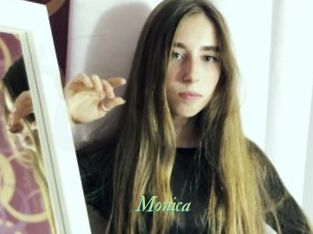 Monica_