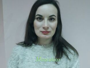 Monicakisss