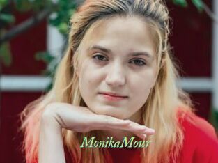 MonikaMour