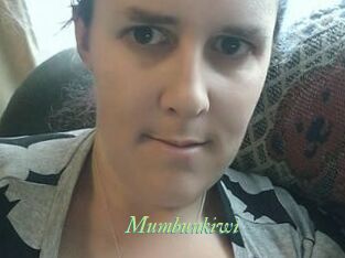 Mum_bun_kiwi
