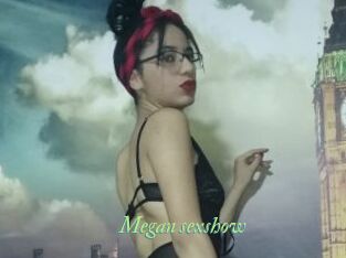 Megan_sexshow