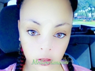 Mellayellanaomi