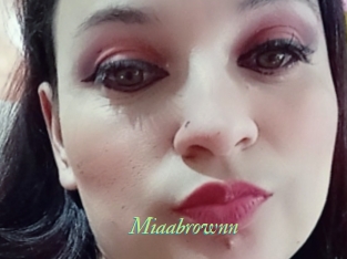 Miaabrownn