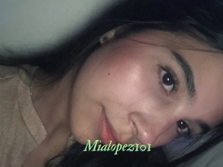 Mialopez101