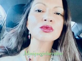 Moniquegirlnextdoor