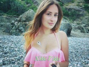 Nikki_Vikki