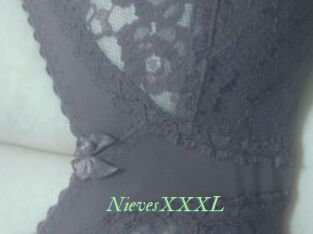 NievesXXXL
