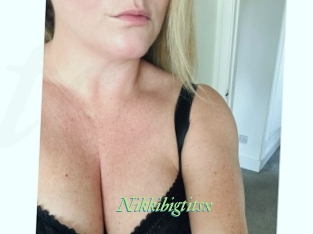 Nikkibigtitsx
