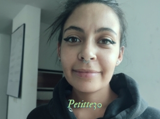 Petitte30