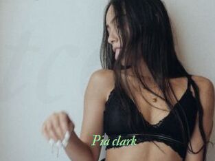 Pia_clark